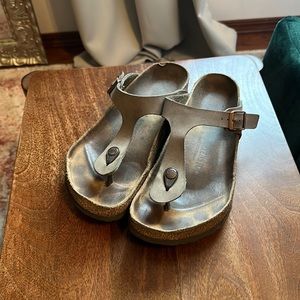 Women’s Gizeh Birkenstocks